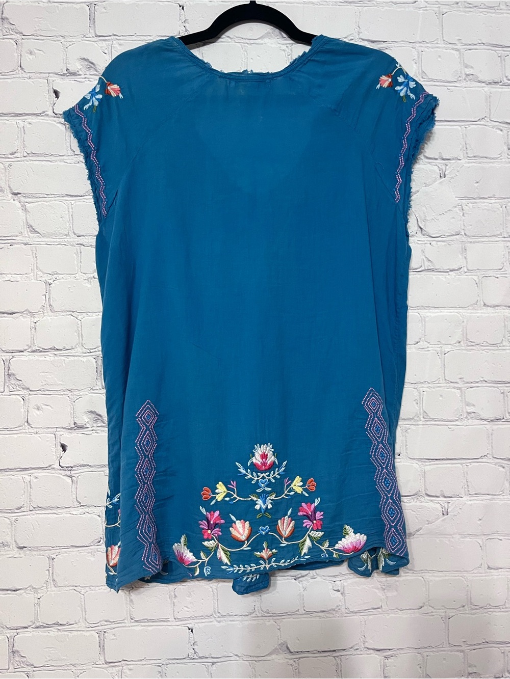 Johnny Was 3J Workshop Blouse Embroidered Boho Tunic Top Blue Size Medium DESC - Picture 10 of 12
